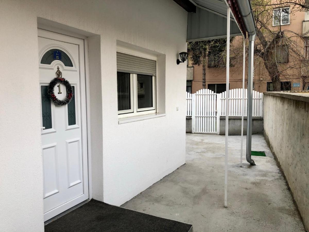 Prenociste Vojkic Apartamento Sombor Exterior foto