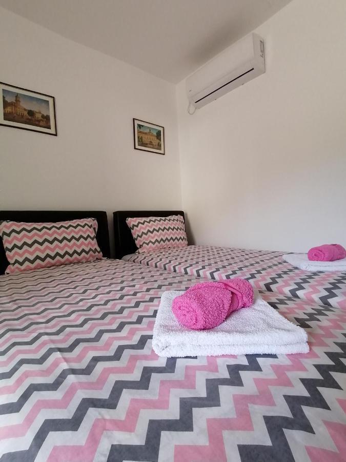 Prenociste Vojkic Apartamento Sombor Exterior foto